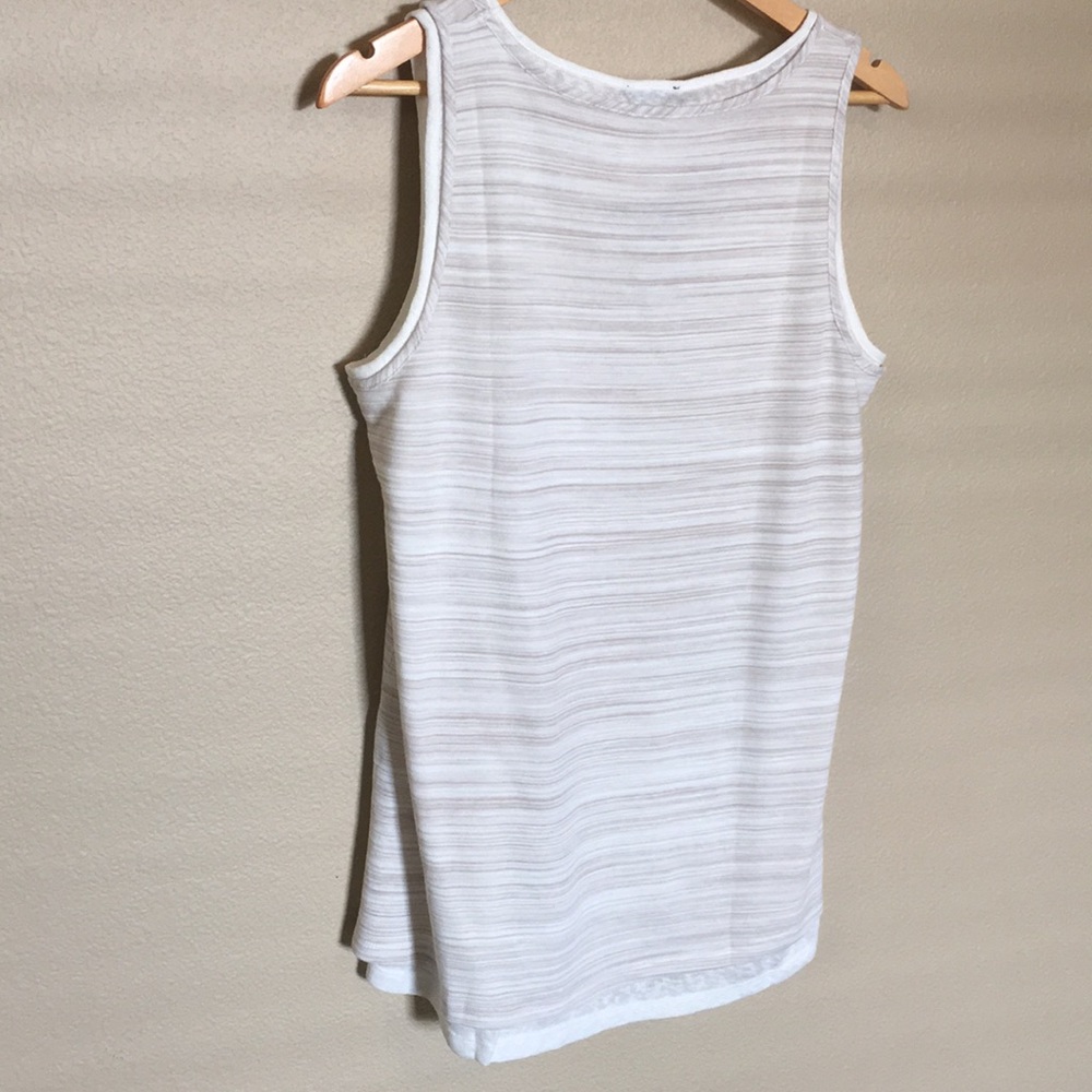NWT Adorable Cream Layered Tank - Picture 4 of 5